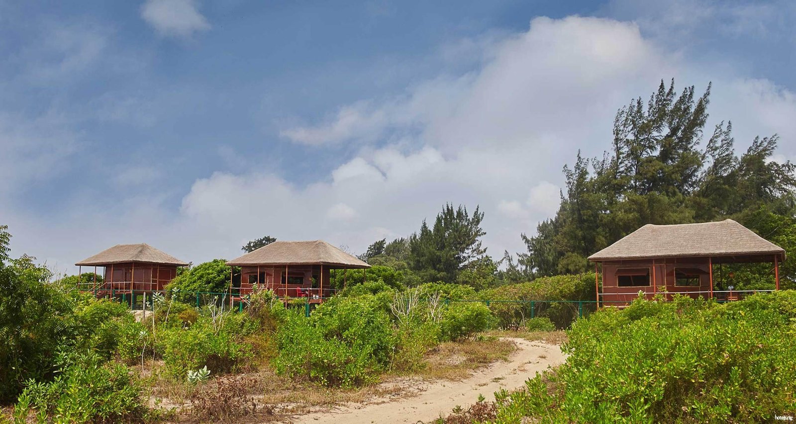oceanview beach - beach houses in Lagos